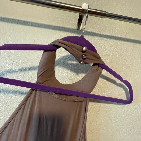 💫 VENUS Stylish Club Halter Top- large - Picture 3 of 15